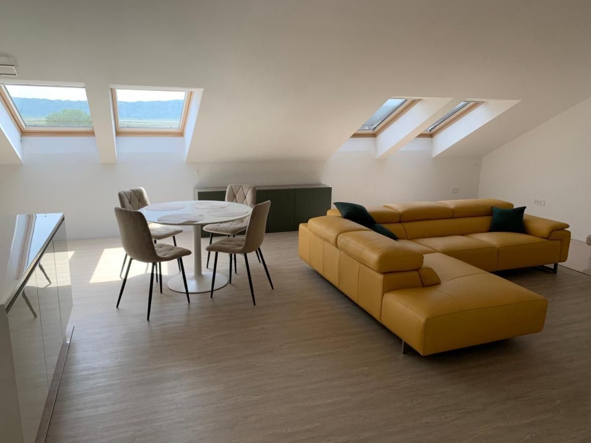 Taperini Apartment *